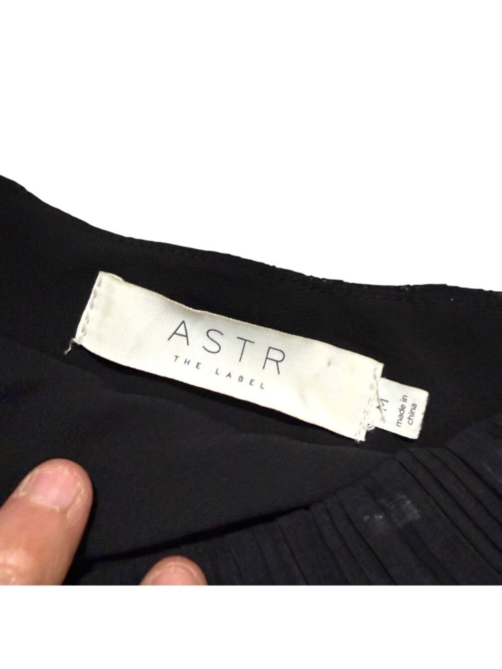 ASTR The Label Women's Off Shoulder Top M Y2K Boho Chic Victorian-Inspired Black - Picture 3 of 9